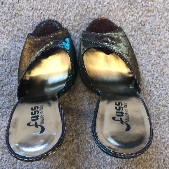 Fuss heels - Picture 4 of 8